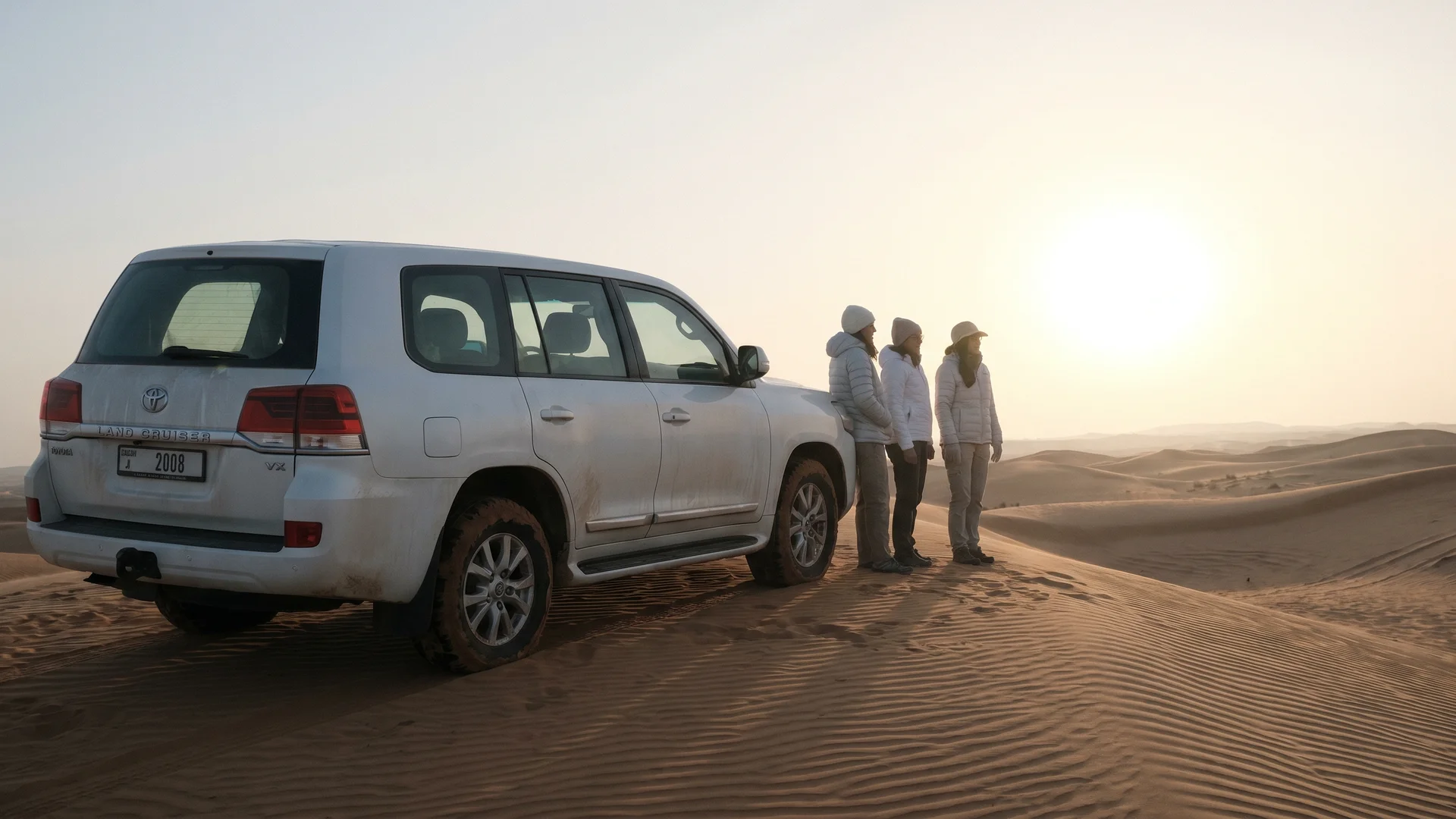 Private morning desert safari Land Cruiser for one group in Dubai